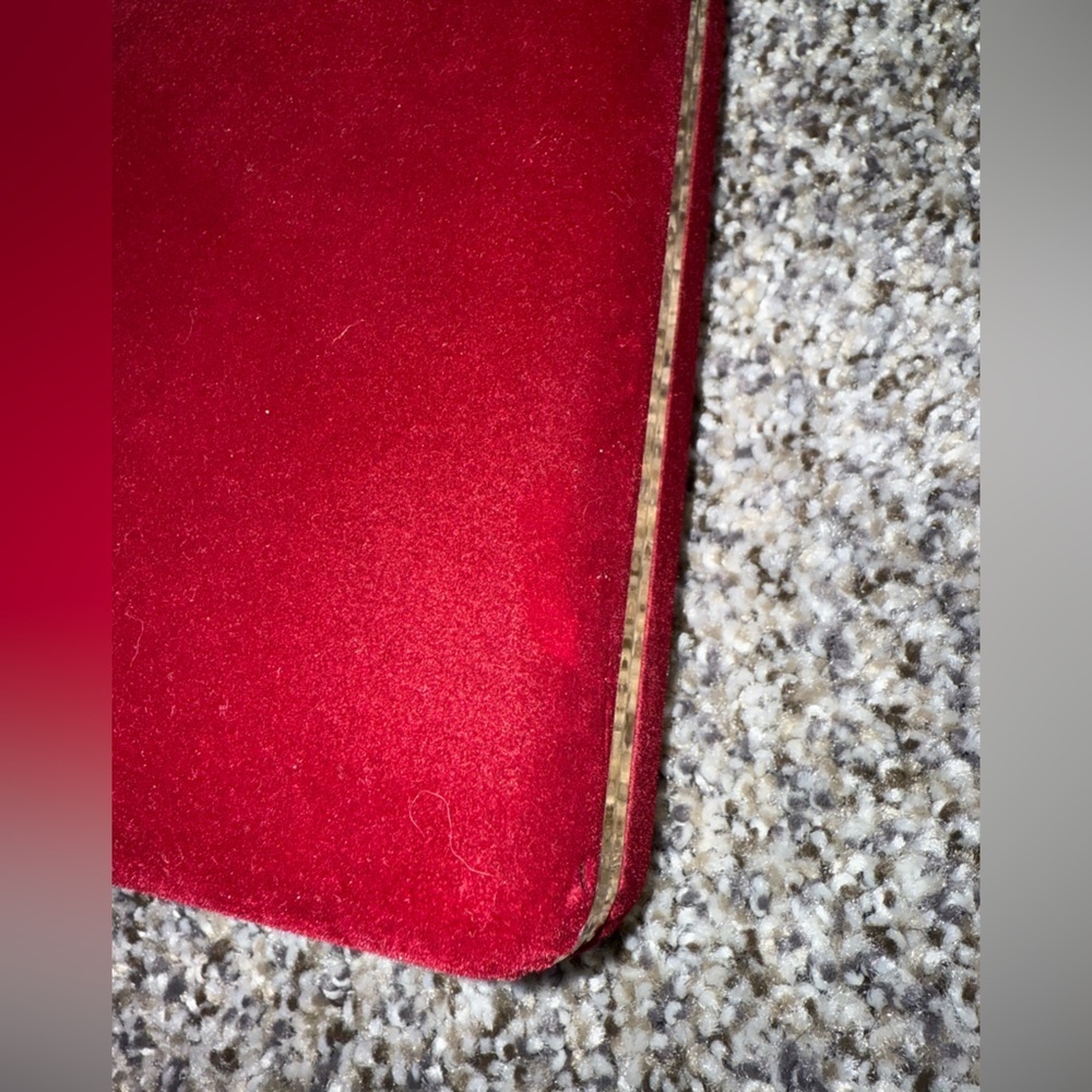 Vintage red jewelry box - Picture 5 of 8